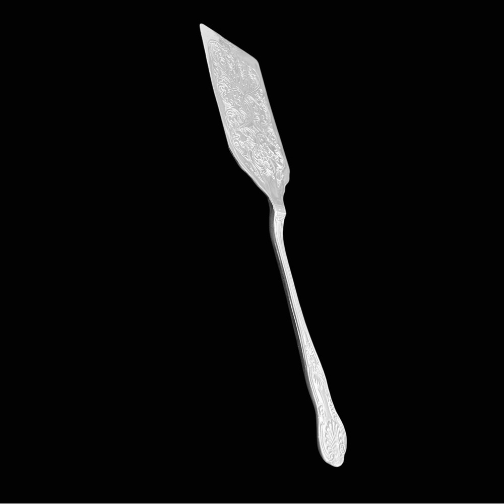 Vintage Silver Plated Ornate Cake Pie Server Floral Etched Shell Handle 11" - Picture 8 of 10